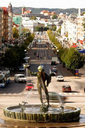 Avenyn, il corso principale, con la statua di Poseidone (Foto:Kjell Holmner)