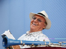 Renzo Arbore in Valle d'Aosta 1 Valle d'Aosta, Musicastelle - Renzo Arbore (Ph.A. Primavera)