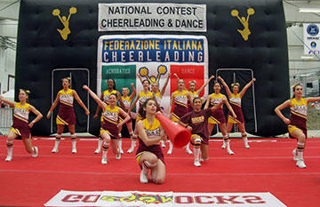 Le Cheerleader arrivano a Rimini