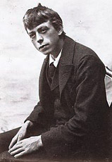 Lo scrittore svizzero Robert Walser nel 1890