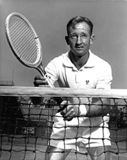 Il grande tennista australiano Rod Laver