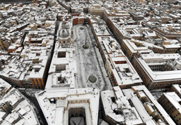 Roma coperta di neve