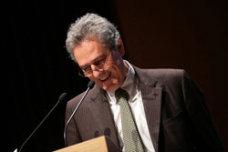 Francesco Rutelli parla all'inaugurazione Bit 2008