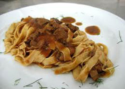 Tagliatelle al ragù d'oca