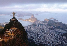 San Paolo è una delle sette destinazioni brasiliane che possono essere raggiunte dai due aeroporti su cui opera Condor: Salvador e Recife
