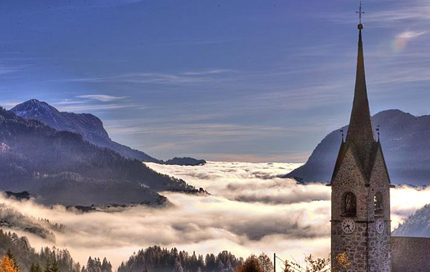 Sauris, una terrazza panoramica sulle montagne carniche