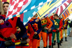 Sbandieratori ad Asti