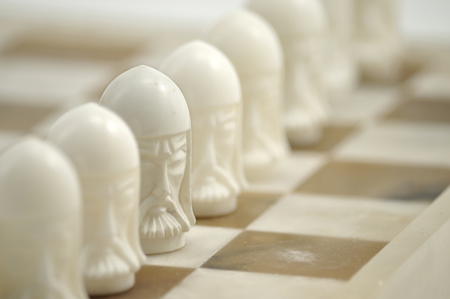 Scacchi d'alabastro