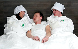 Lo scaldaletto umano all'opera