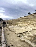 Calabria, apre un nuovo museo archeologico 1 Il teatro di età cesariana