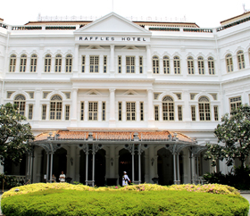 Simbolo di ospitalità. L'ottocentesco Raffles Hotel