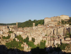 Veduta di Sorano