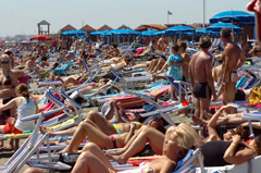 Al sole sulla spiaggia di Ostia