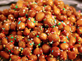 Struffoli, tipico dolce napoletano