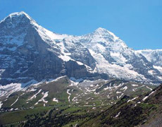 L'Eiger e il Monch, due delle montagne più famose della Svizzera nell'Oberland Bernese