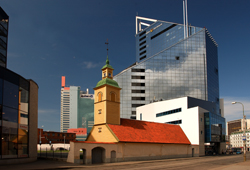 Tallinn L'antico incontra il moderno