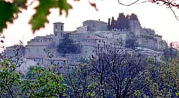 Semproniano, borgo medievale vicino a Saturnia