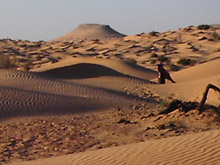 Il suggestivo paesaggio del Timbain nel Sahara tunisino