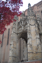 Le linee gotiche della cattedrale di Sainte-Cécile