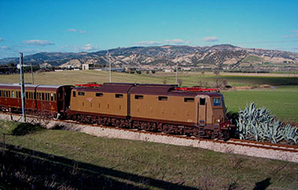 Treno storico in Sicilia