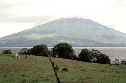 Ometepe, vulcano Madera