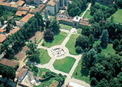 Villa Litta, vista aerea