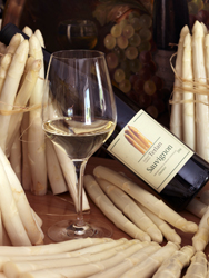 Vino e asparagi di Terlano