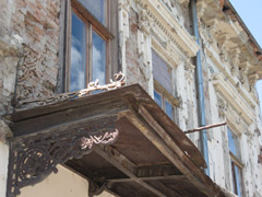 Vukovar, un edificio distrutto dai bombardamenti