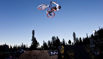 Kamikaze-Bike-Games_best_trick