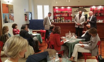 Durante-la-presentazione-alla-stampa-estera