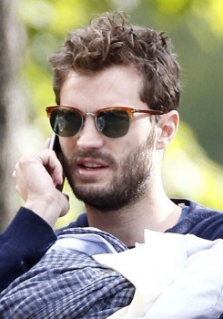 Jamie-Dornan-in-Persol-Cellor