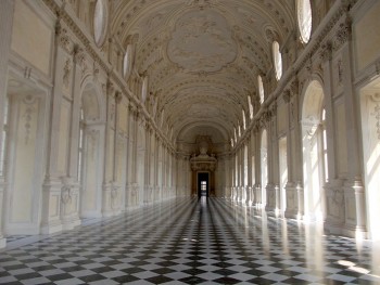 Reggia-venaria-galleria-grande