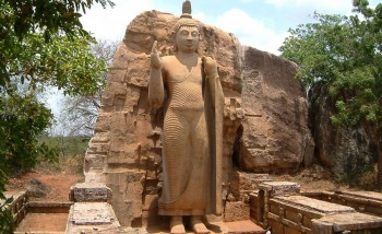 Sri Lanka Anuradhapura buddha 