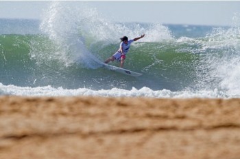 Sri Lanka surfista