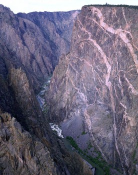 Black-Canyon-of-the-Gunnison