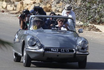 Citroen Ds, sessanta candeline per la ‘dea’ 1 angelina-jolie-and-brad-pitt-DS