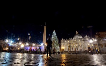 vaticano-natale-presepe-piazza-san-pietro