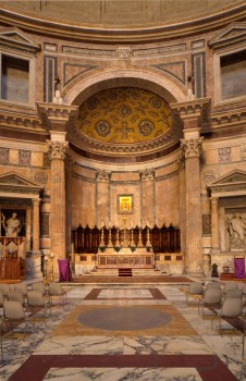 Pantheonl'abside-e-l'altare-maggiore