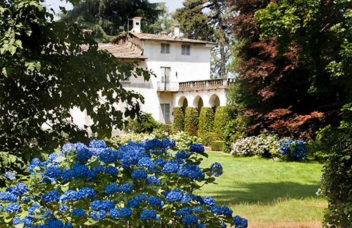 fioriture Castello Malingri di Bagnolo Cuneo