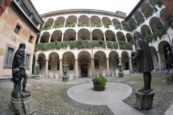 Cortile della Biblioteca Ambrosiana