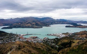 Antartide, la partenza dal porto di Lyttelton