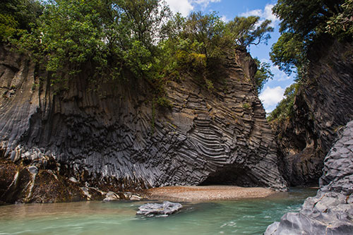 canyon Italia Gole dell'Alcantara Sicilia