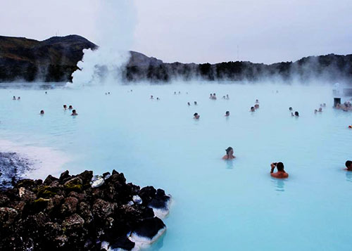 pelle Islanda-blue-lagoon-spa-unsplash