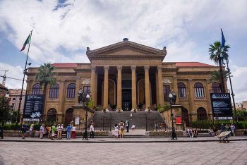 Valencia a Palermo