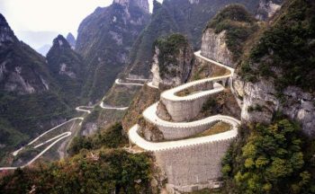 Tianmen Mountain Road