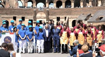 Il Rinascimento del Colosseo: completata la prima fase del restauro 1 Della-Valle-e-i-restauratori-del-Colosseo