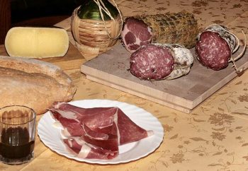 Salumi tipici toscani