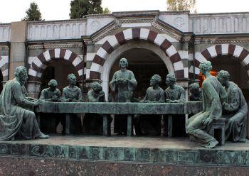 Turismo della memoria: valorizzare i cimiteri monumentali 2 Cimitero monumentali ultima cena tomba famiglia campari