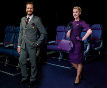 Uniformi dl_above-wing-flight-attendant