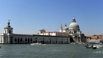 Venezia punta-della-dogana